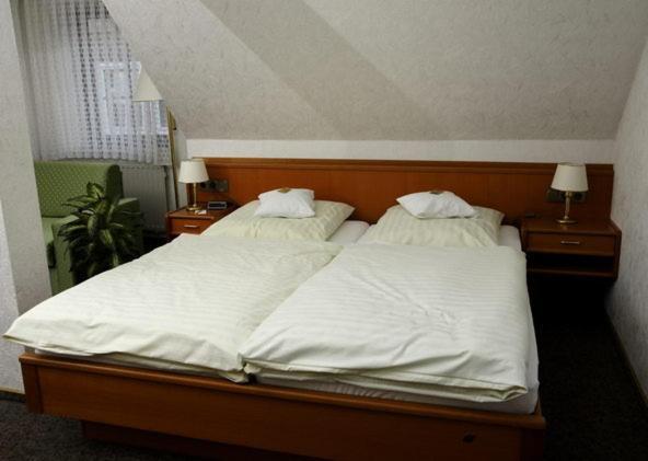 Hotel Restaurant Pempel Großalmerode 部屋 写真